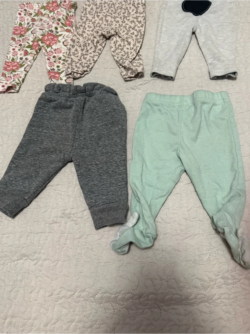 0-3 month Baby Girls Mixed gray & Floral Bottoms Pack - Gray, Pink, Mint 5 Set